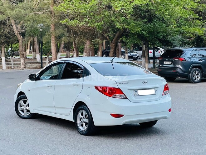 Hyundai Accent 2012, 241,000 km - 1.6 l - Bakı