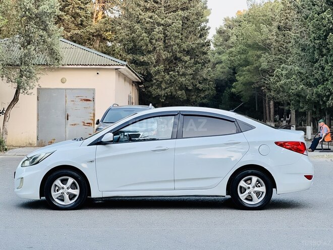 Hyundai Accent 2012, 241,000 km - 1.6 l - Bakı