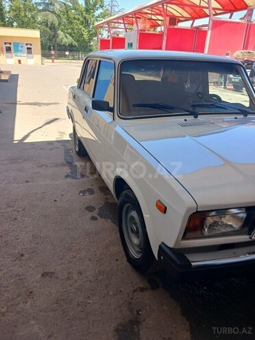 LADA (VAZ) 2107