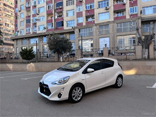 Toyota Prius C