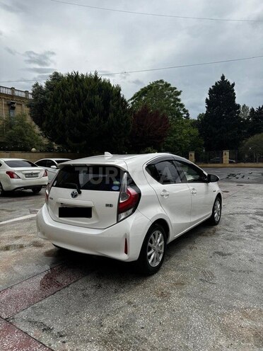 Toyota Prius C