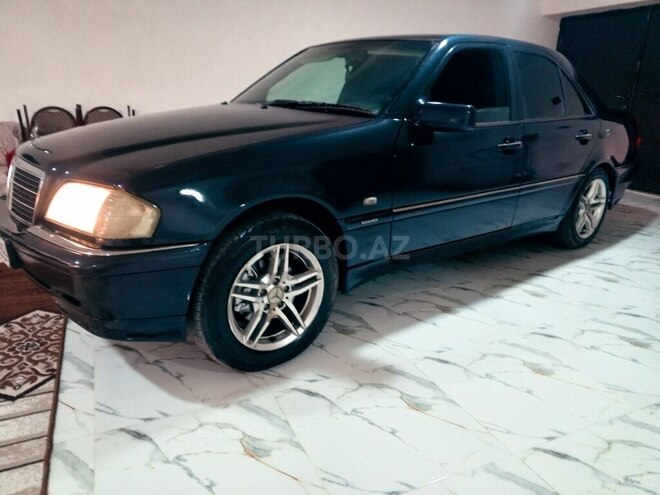 Mercedes C 200 1998, 246,768 km - 2.0 л - Qax