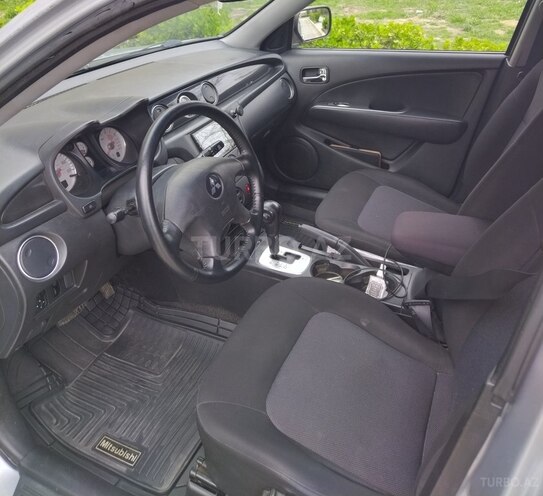 Mitsubishi Outlander 2005, 244,620 km - 2.4 l - Bakı