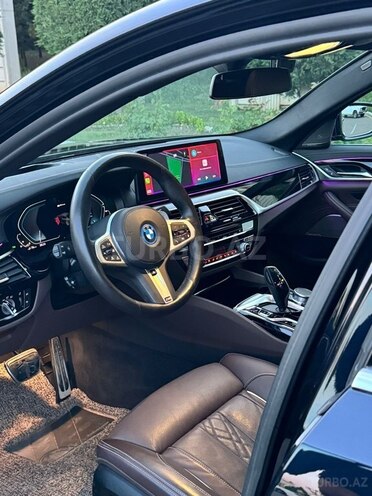 BMW 530e