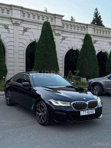 BMW 530e