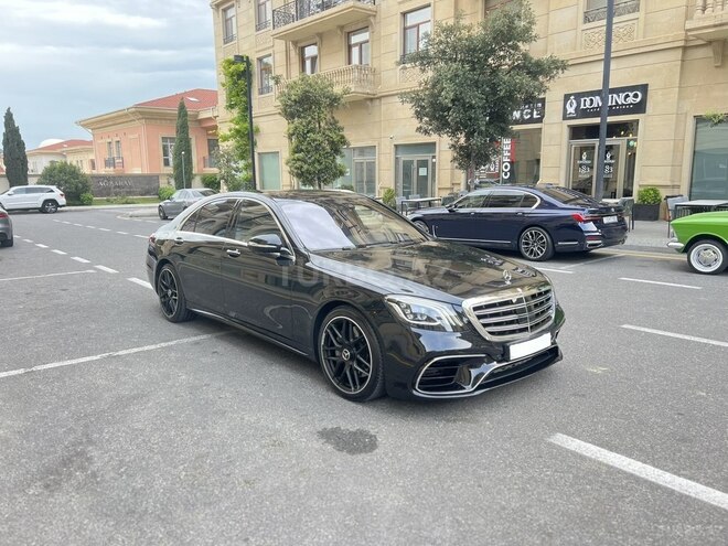 Mercedes S 500