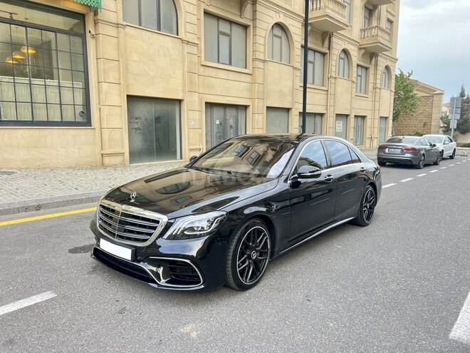 Mercedes S 500