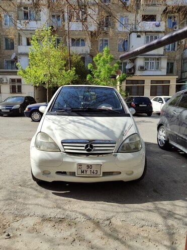 Mercedes A 160 1999, 197,900 km - 1.6 l - Bakı