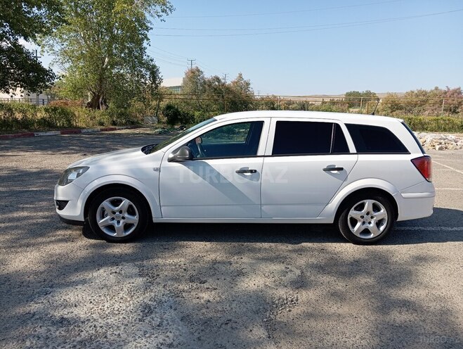 Opel Astra 2010, 225,000 km - 1.9 l - Şirvan
