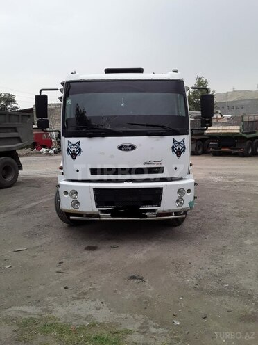 Ford Cargo