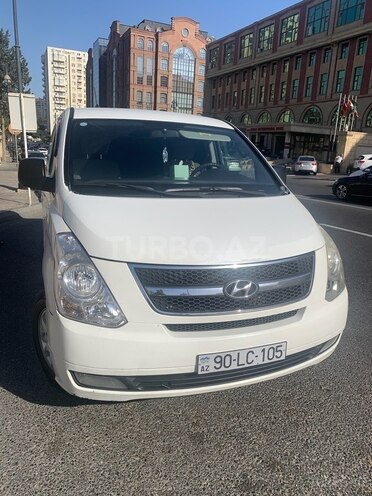 Hyundai H-1