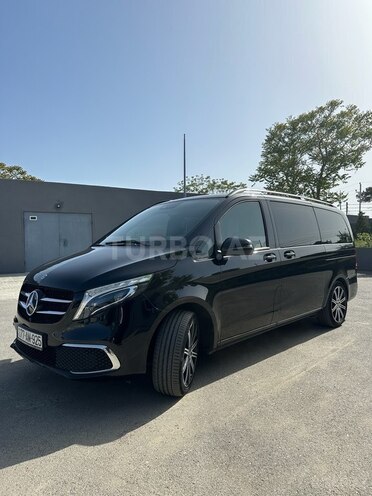 Mercedes V 250