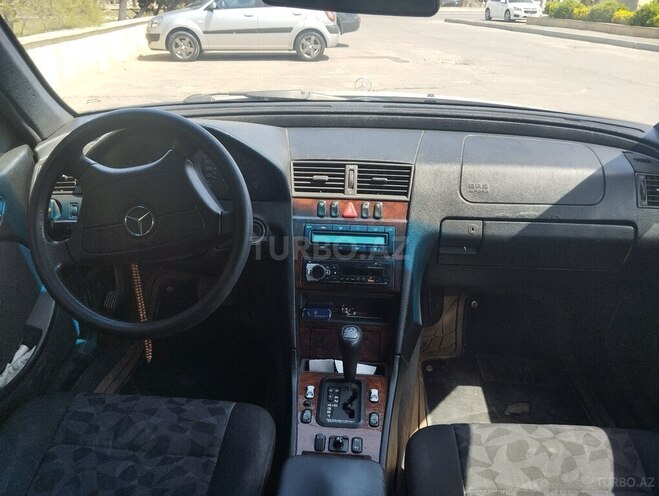 Mercedes C 200 1998, 417,700 km - 2.0 l - Bakı