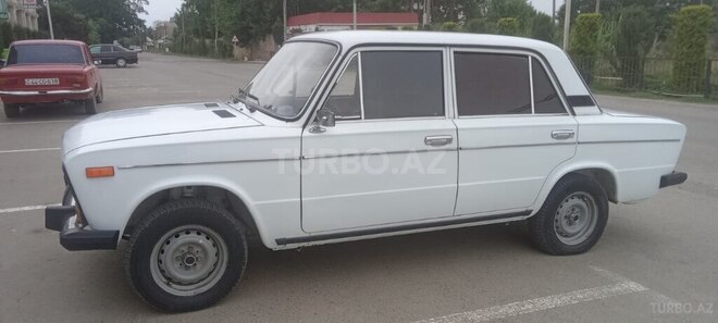 LADA (VAZ) 2106