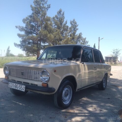 LADA (VAZ) 21011 1983, 13,000 km - 1.5 l - Salyan