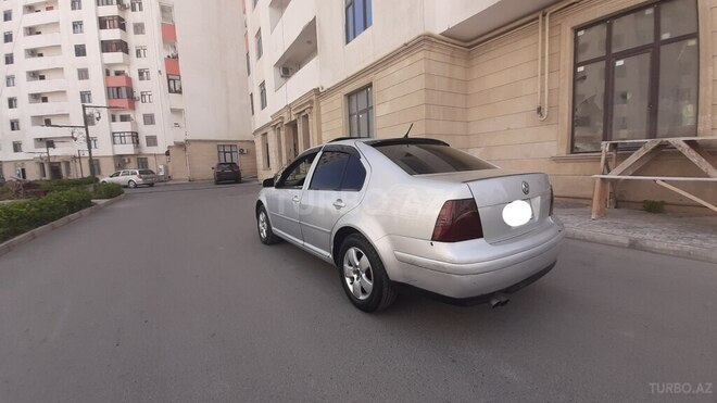 Volkswagen Jetta 2003, 235,852 km - 1.8 л - Bakı