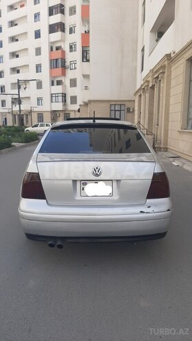 Volkswagen Jetta 2003, 235,852 km - 1.8 л - Bakı