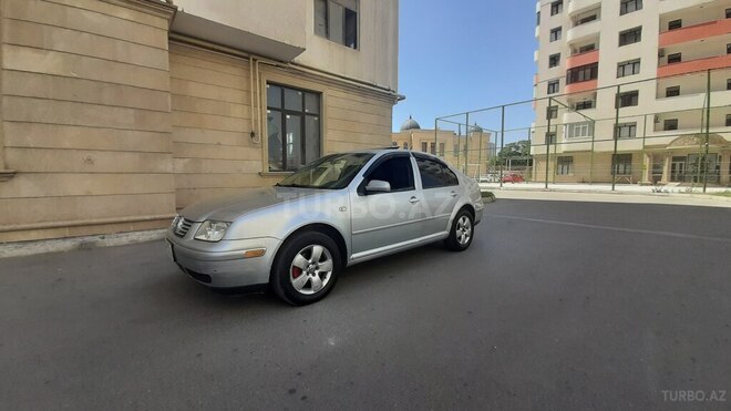 Volkswagen Jetta 2003, 235,852 km - 1.8 л - Bakı