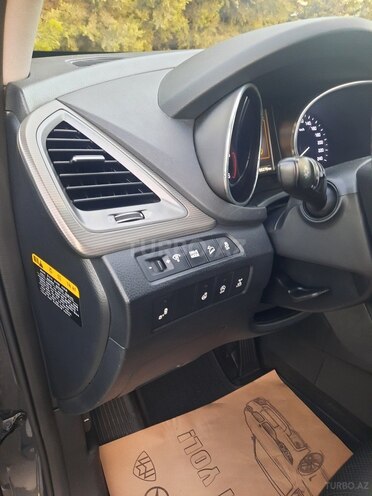 Hyundai Grand Santa Fe 2015, 166,500 km - 2.2 l - Bakı