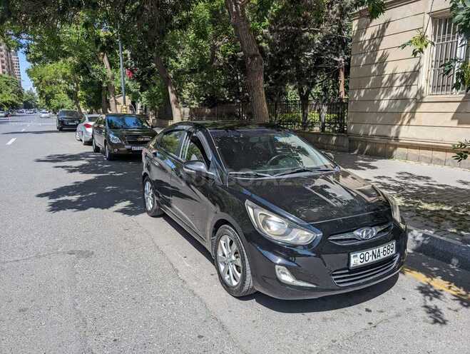 Hyundai Accent