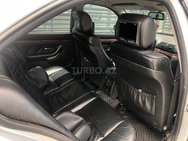 BMW 523 1997, 300,000 km - 2.5 l - Bakı