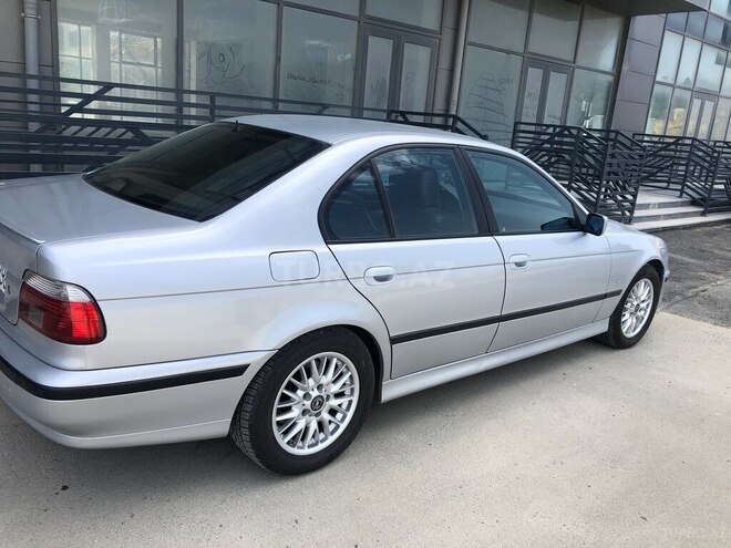 BMW 523 1997, 300,000 km - 2.5 l - Bakı