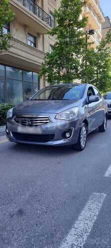 Mitsubishi Attrage 2016, 196,794 km - 1.2 л - Bakı