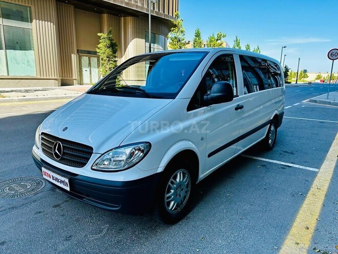 Mercedes Vito 111