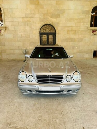 Mercedes E 240 2000, 305,000 km - 2.4 l - Şəmkir