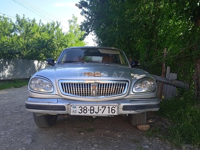 GAZ 31105