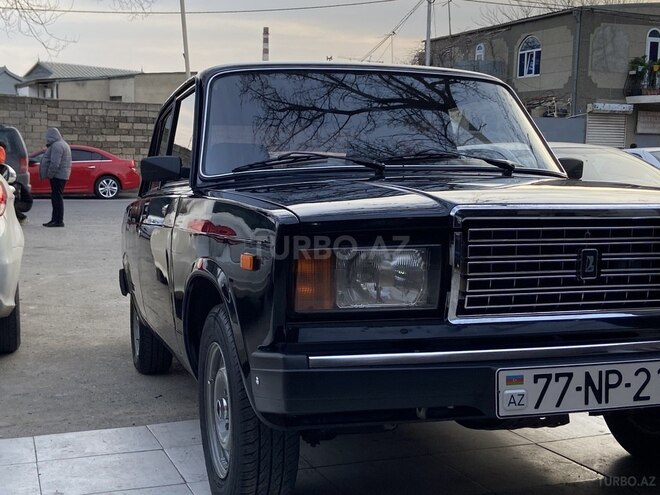 LADA (VAZ) 2107