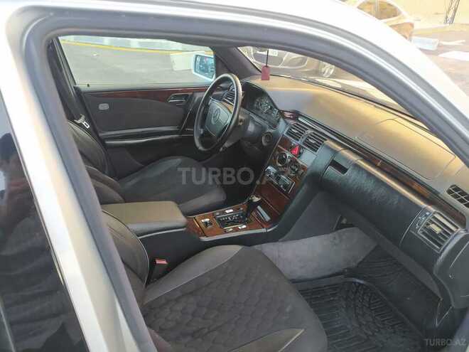 Mercedes E 230 1997, 345,580 km - 2.3 l - Sumqayıt