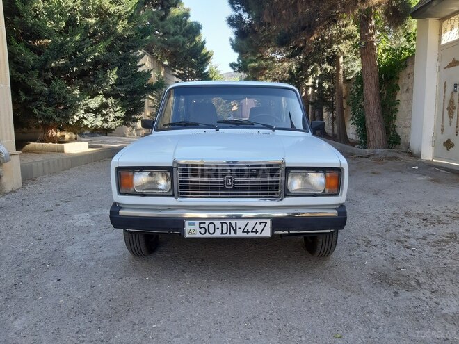 LADA (VAZ) 2107