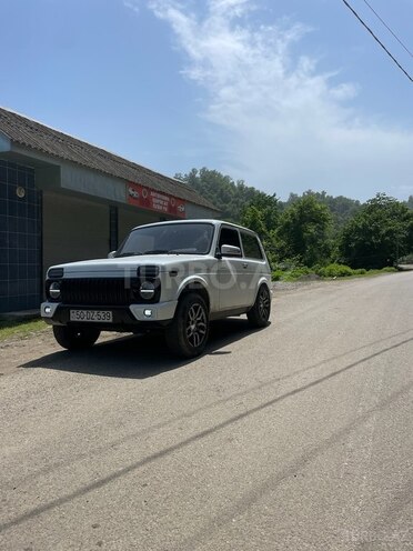 LADA (VAZ) Niva