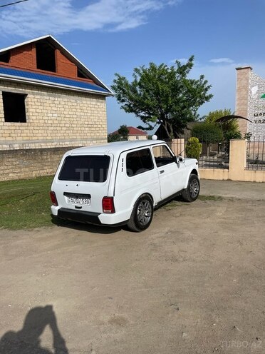 LADA (VAZ) Niva