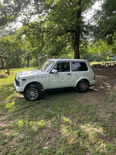 LADA (VAZ) Niva