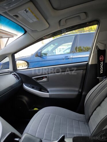 Toyota Prius 2013, 170,000 km - 1.8 л - Bakı
