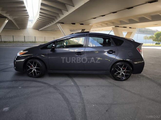 Toyota Prius 2013, 170,000 km - 1.8 л - Bakı