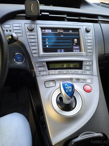 Toyota Prius 2013, 170,000 km - 1.8 л - Bakı