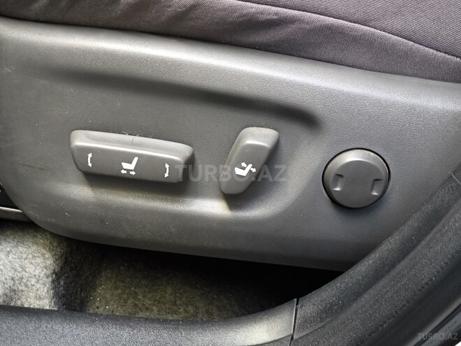 Toyota Prius 2013, 170,000 km - 1.8 л - Bakı