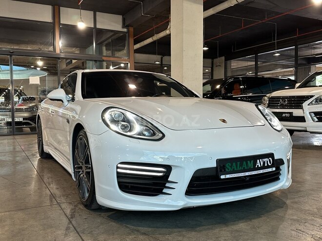 Porsche Panamera GTS