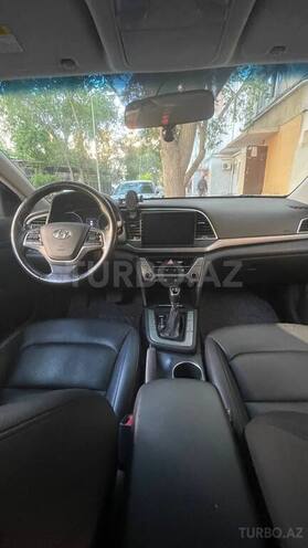 Hyundai Avante 2015, 197,185 km - 1.6 l - Bakı