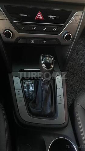 Hyundai Avante 2015, 197,185 km - 1.6 l - Bakı