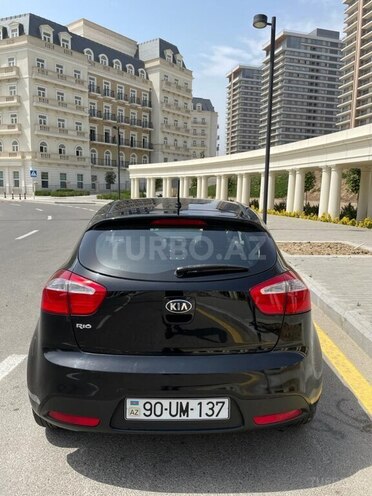 Kia Rio 2013, 130,000 km - 1.4 л - Bakı
