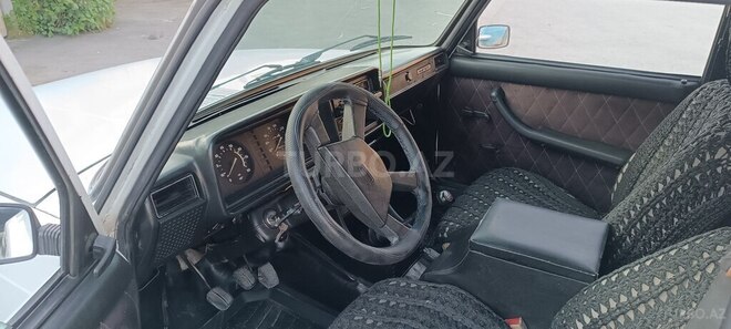 LADA (VAZ) 2107