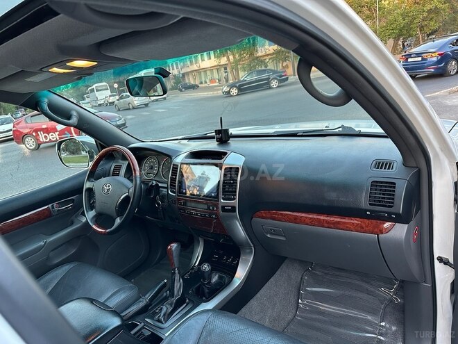 Toyota Land Cruiser Prado 2009, 140,000 km - 4.0 l - Bakı