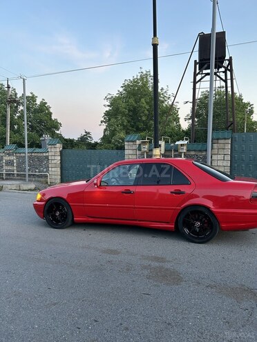 Mercedes C 200 1998, 260,000 km - 2.0 л - Qəbələ
