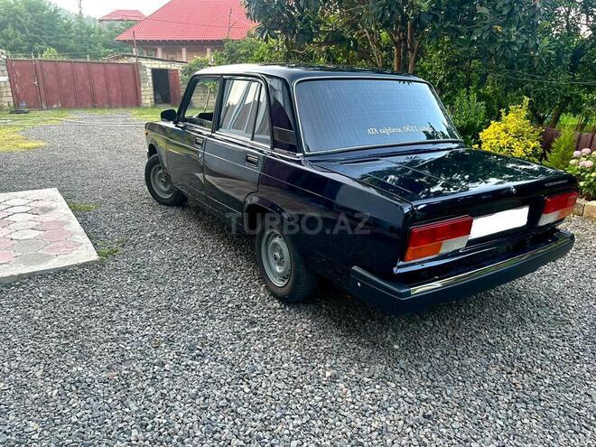 LADA (VAZ) 2107