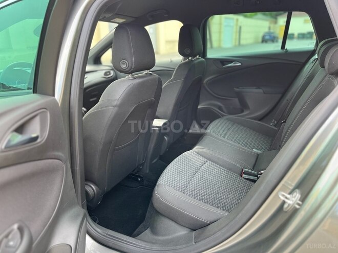 Opel Astra 2018, 117,125 km - 1.6 l - Bakı