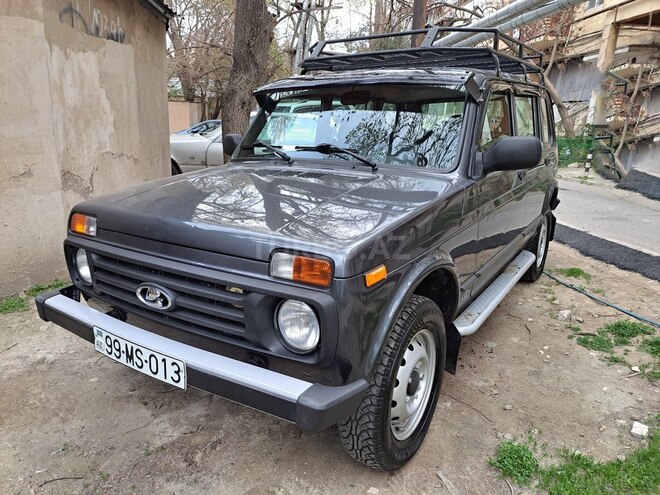 LADA (VAZ) Niva